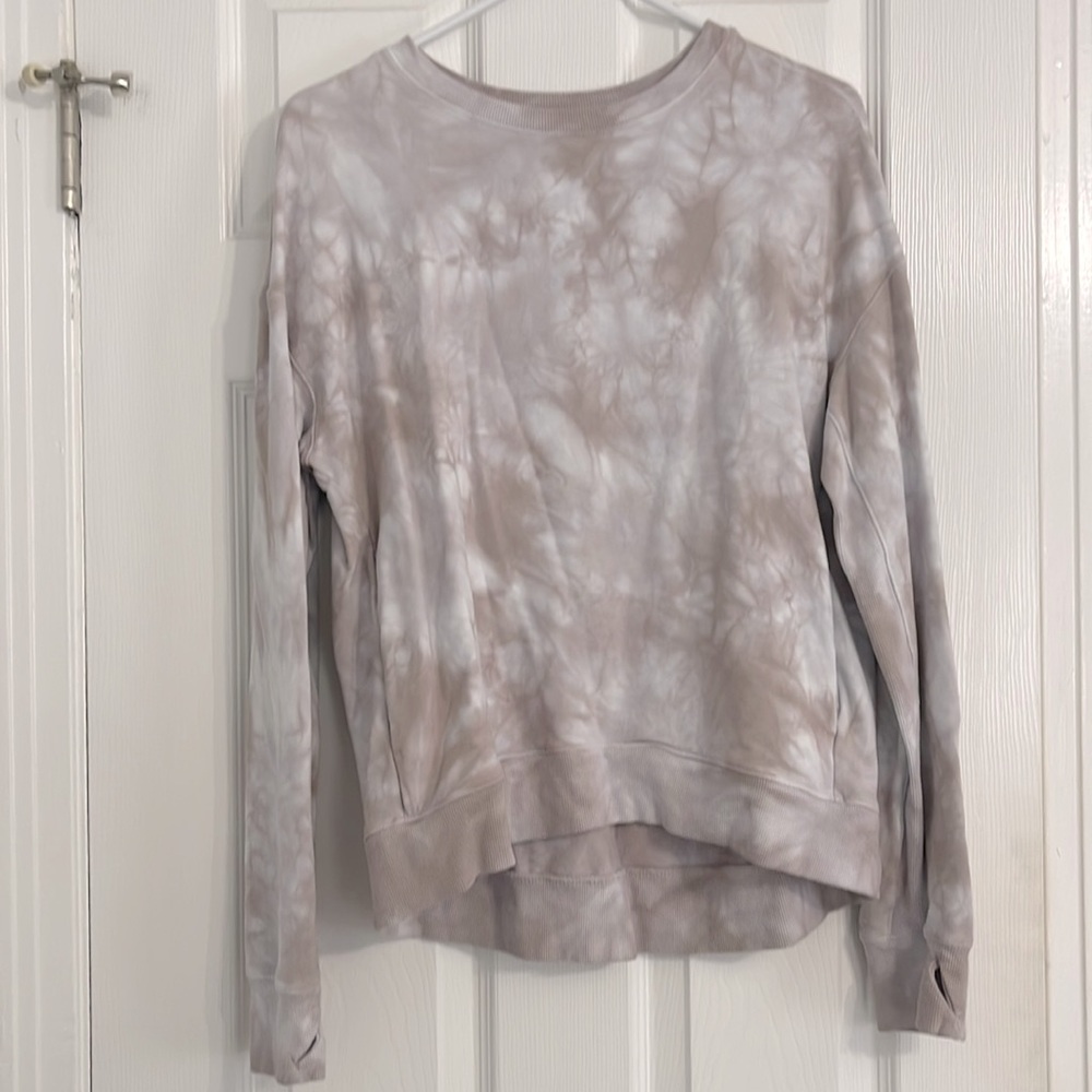 Size M white and pink tie dyed long sleeve